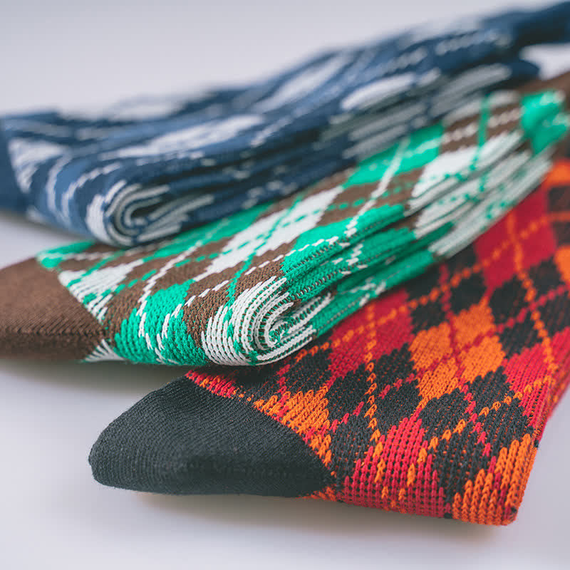 Calcetines de algodón cómodos con estampado de cuadros novedosos