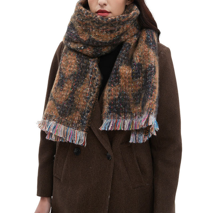 Bonita bufanda unisex con estampado de leopardo y flecos cortos