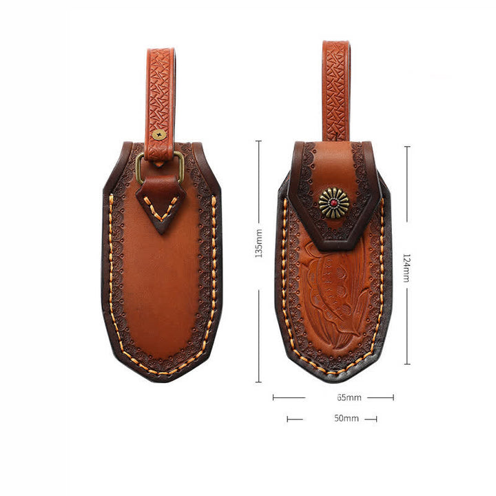 Funda de cuero para cuchillo plegable con estampado de hojas en relieve.