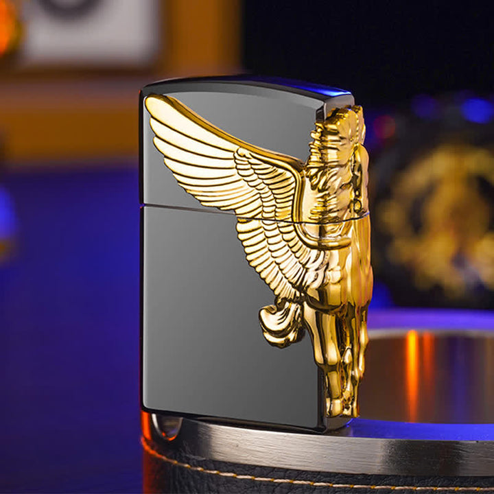 Encendedor de butano recargable Pegasus con relieve 3D de tres lados