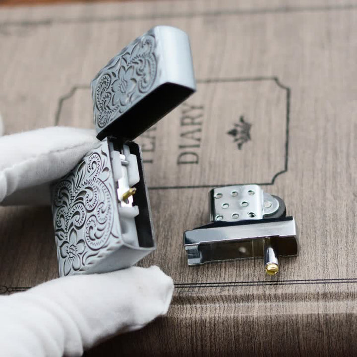 Encendedor de butano recargable con elegante diseño de flores en relieve