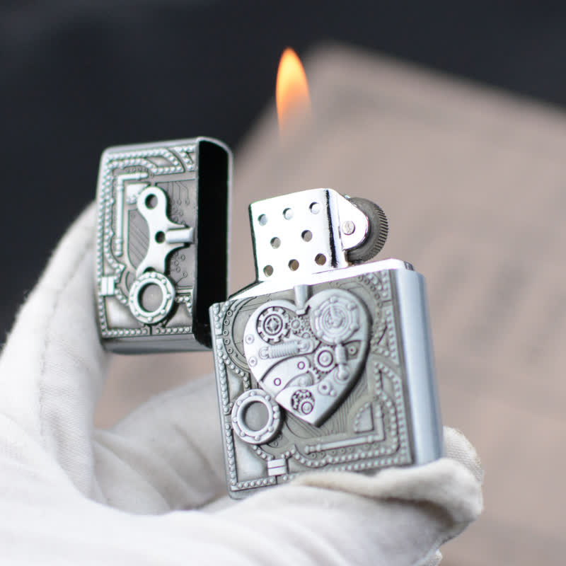 Encendedor de butano recargable con diseño mecánico en relieve en forma de corazón