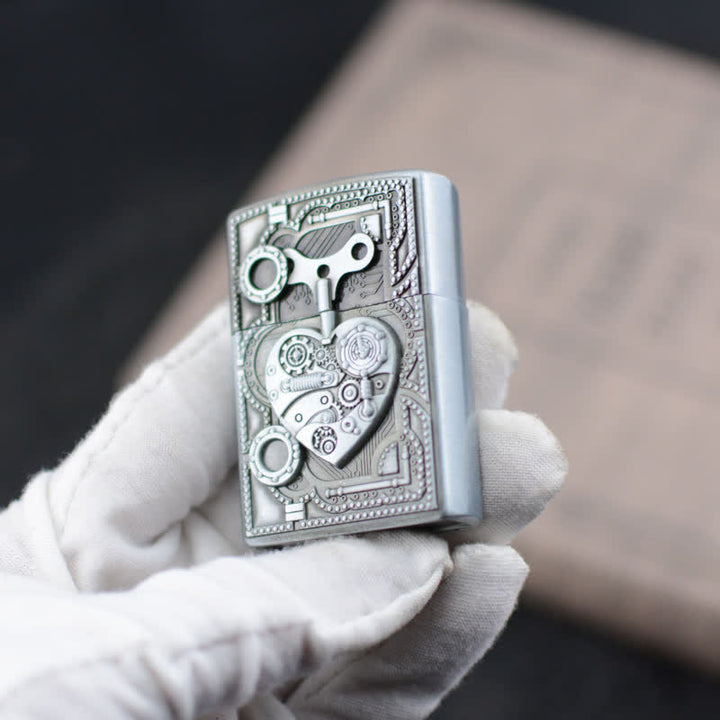 Encendedor de butano recargable con diseño mecánico en relieve en forma de corazón