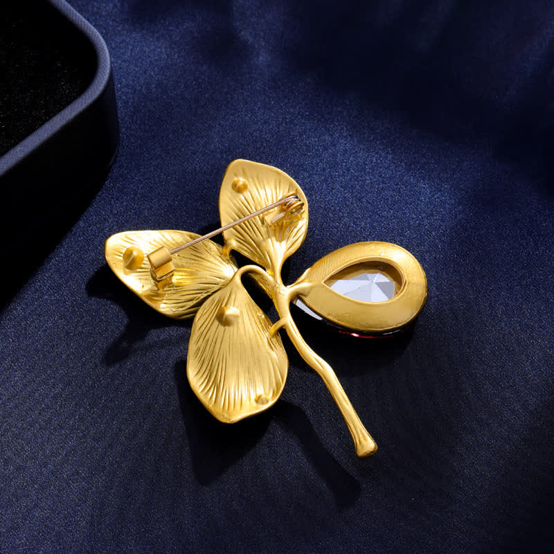Broche de cristal con forma de hoja de arce dorada otoñal para mujer