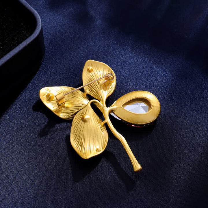 Broche de cristal con forma de hoja de arce dorada otoñal para mujer
