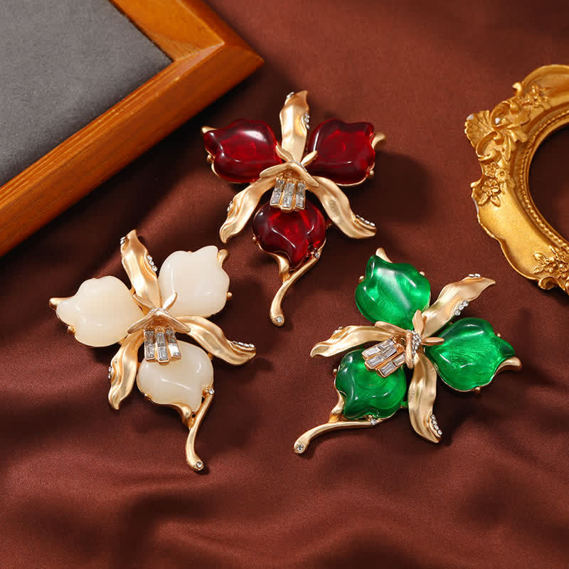 Broche de flor de pétalos de resina de orquídea de latón metálico para mujer