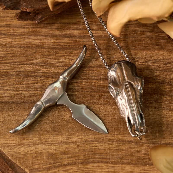 Conjunto de colgante de toro de cuernos largos con hebilla de cuchillo oculto de Western Gadget DIY
