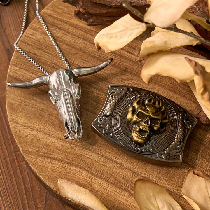 Conjunto de colgante de toro de cuernos largos con hebilla de cuchillo oculto de Western Gadget DIY