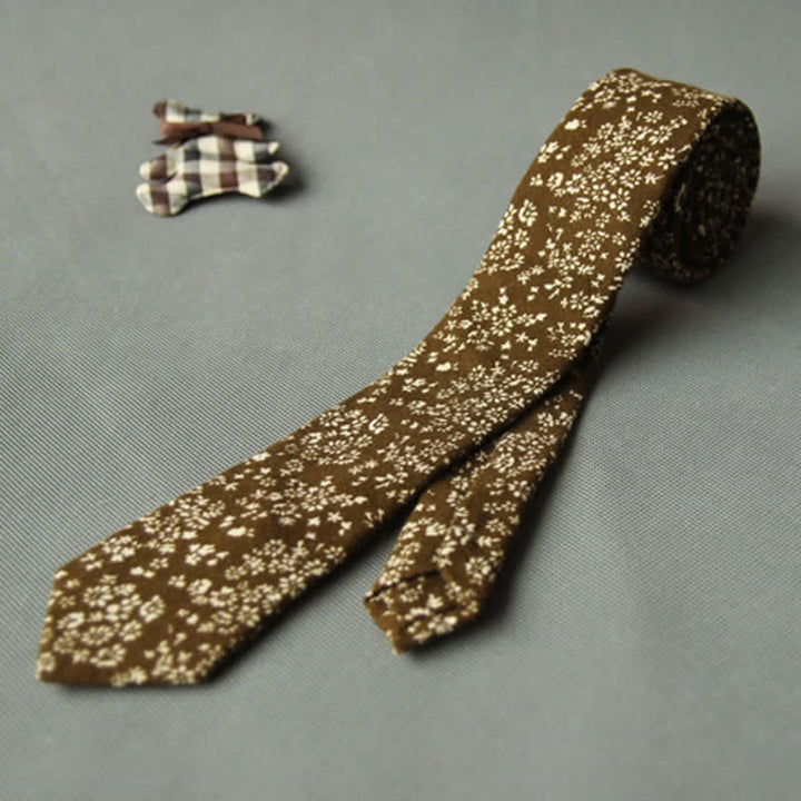 Corbata casual de algodón con estampado floral fresco y bonito para hombre