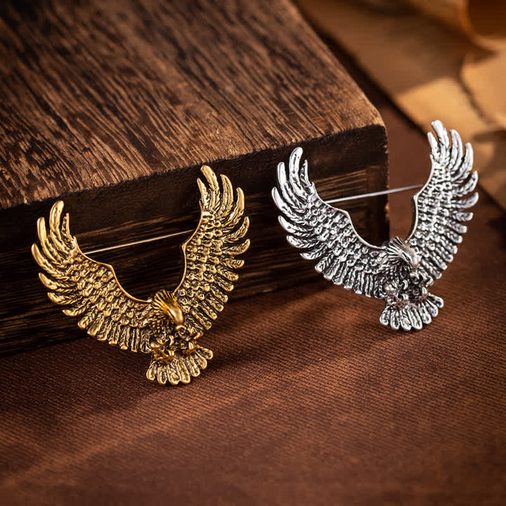 Broche retro de águila con alas extendidas para hombre