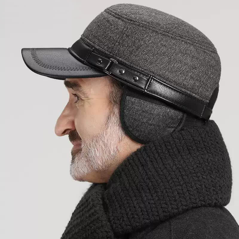 Gorro plano informal con orejeras cálidas para invierno