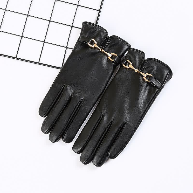 Guantes de cuero sintético aterciopelado y cálidos con decoración de metal para mujer