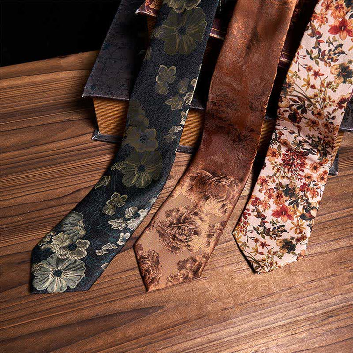 Conjunto de 3 corbatas elegantes e informales con diseño floral