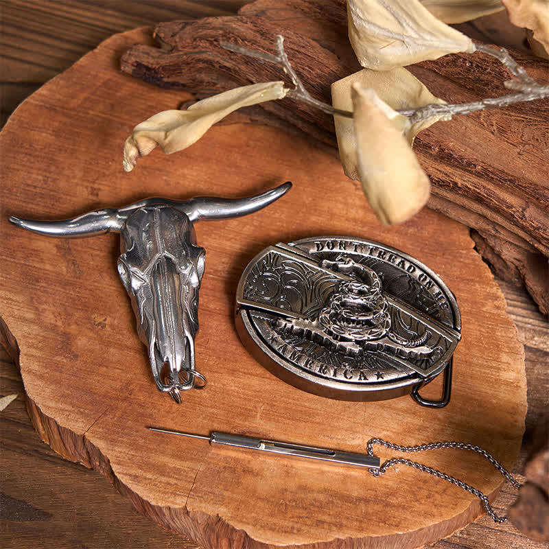Conjunto de collar con colgante de aguja de toro de cuernos largos con hebilla de serpiente y cuchillo oculto DIY