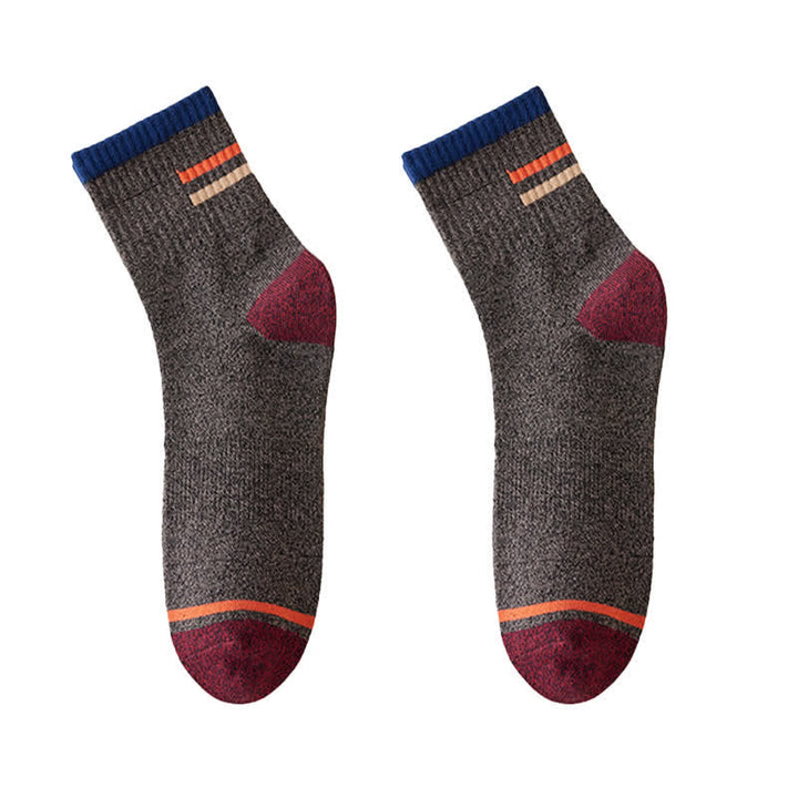Calcetines de hombre con estampado de rayas de moda