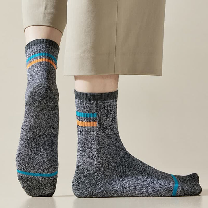 Calcetines de hombre con estampado de rayas de moda
