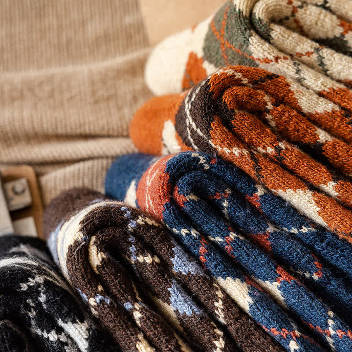 Calcetines de hombre estilo británico con rombos y rombos