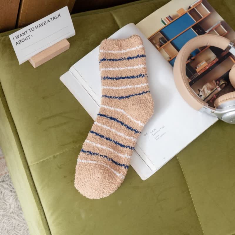 Calcetines de dormir de polar coral afelpado con rayas blancas para hombre