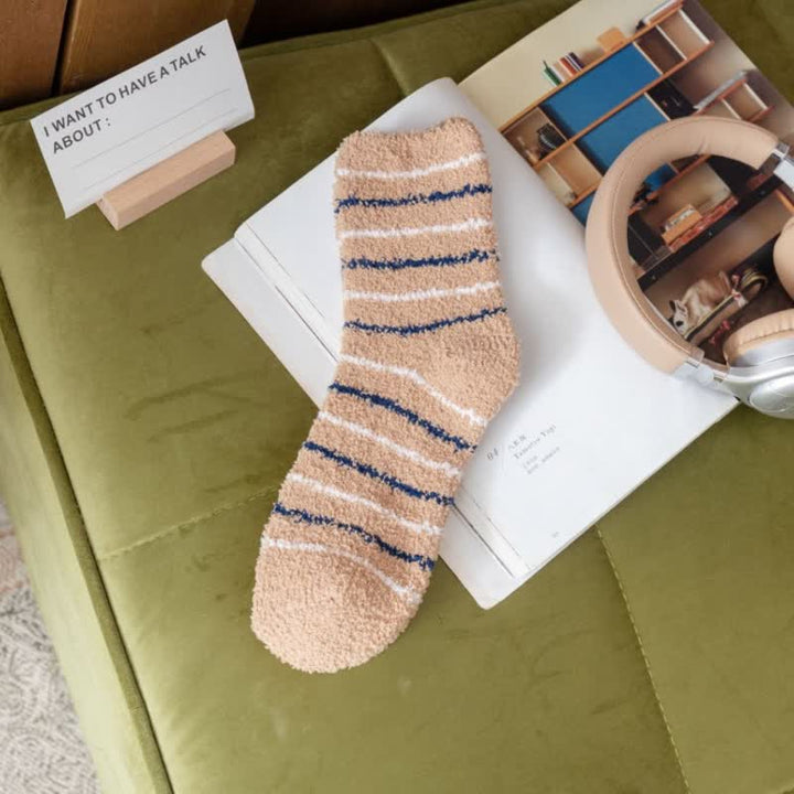 Calcetines de dormir de polar coral afelpado con rayas blancas para hombre