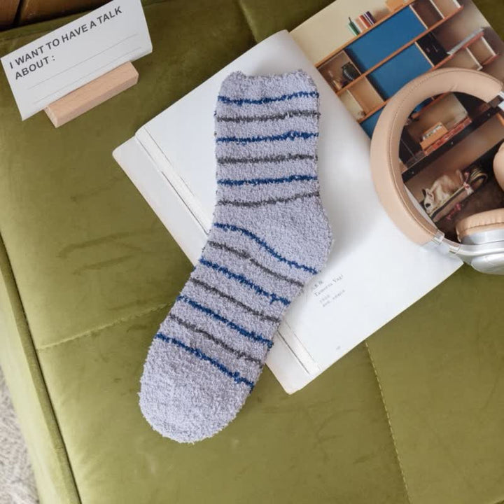 Calcetines de dormir de polar coral afelpado con rayas blancas para hombre