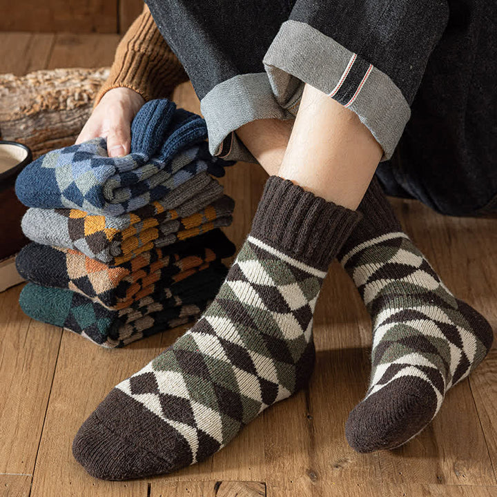 Calcetines de invierno con estampado de cuadros característicos para hombre
