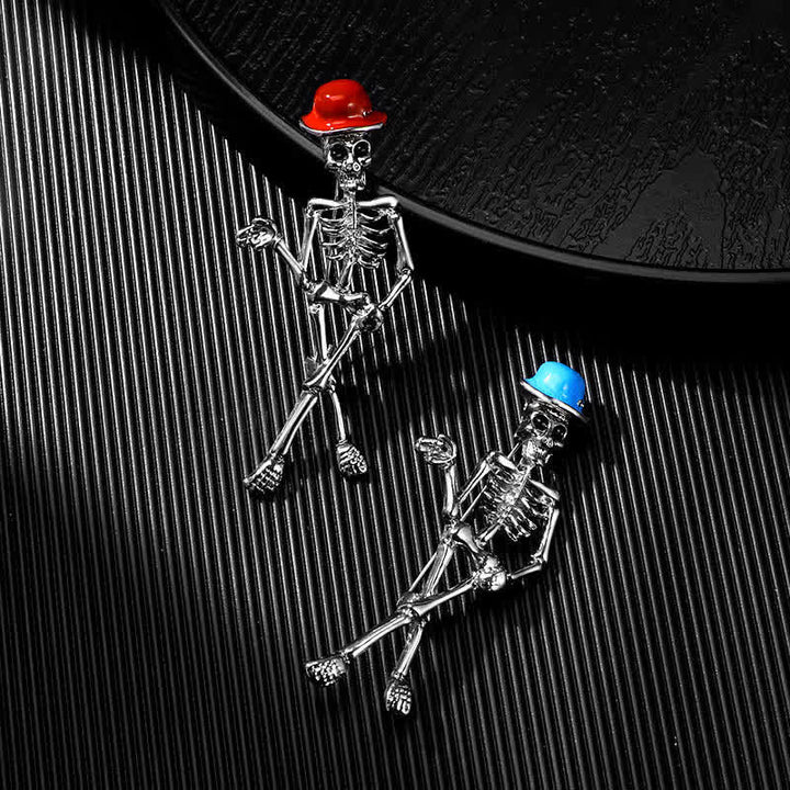 Broche de sombrero esmaltado con forma de calavera de esqueleto de terror