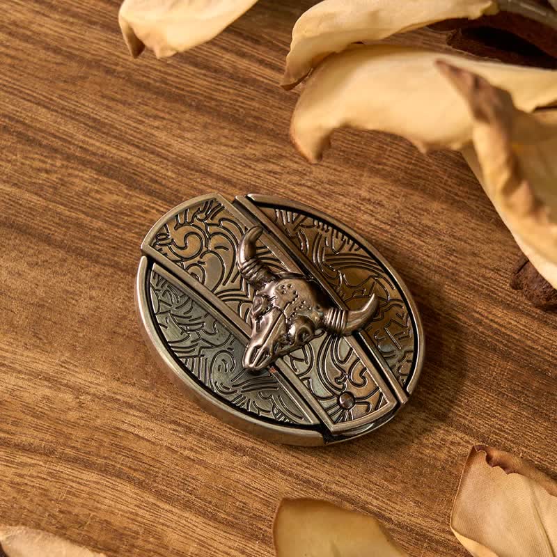 Conjunto de colgante y anillo con hebilla de cinturón con cuchillo oculto de toro Longhorn