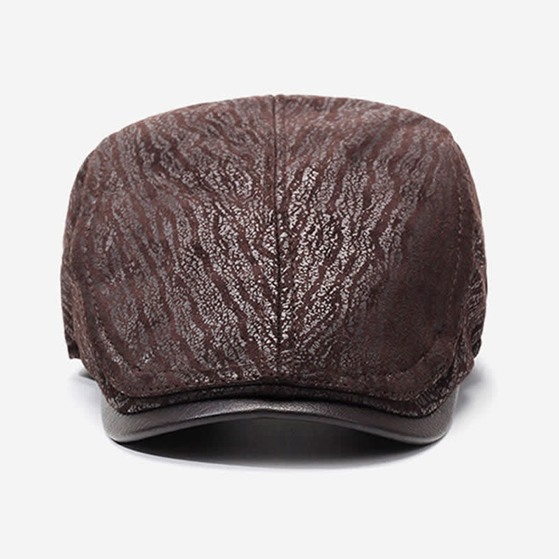Boina de cuero ajustable con laterales y estampado exclusivo