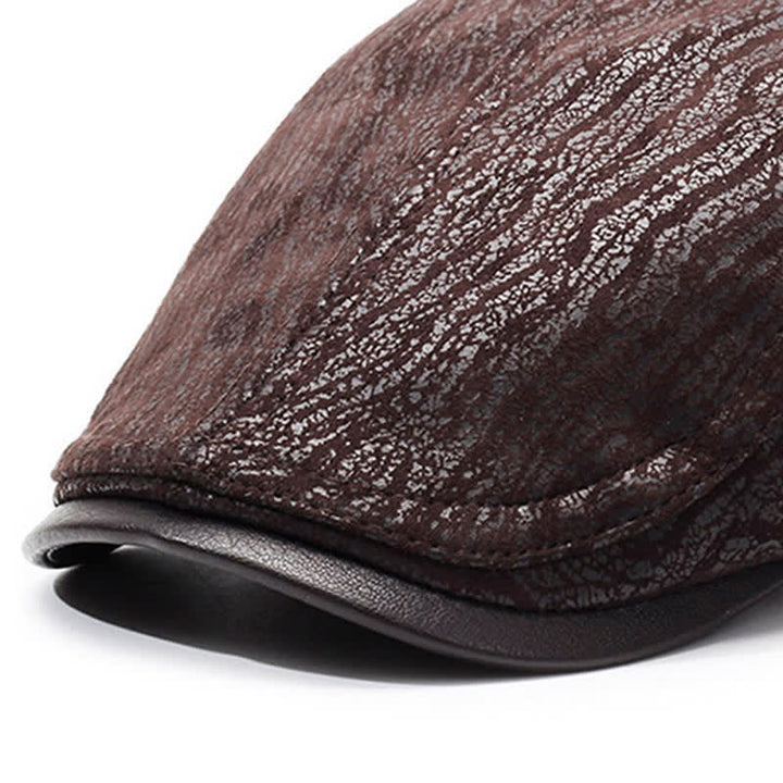 Boina de cuero ajustable con laterales y estampado exclusivo