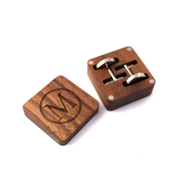 Gemelos de madera con caja grabada con letras personalizadas para hombre