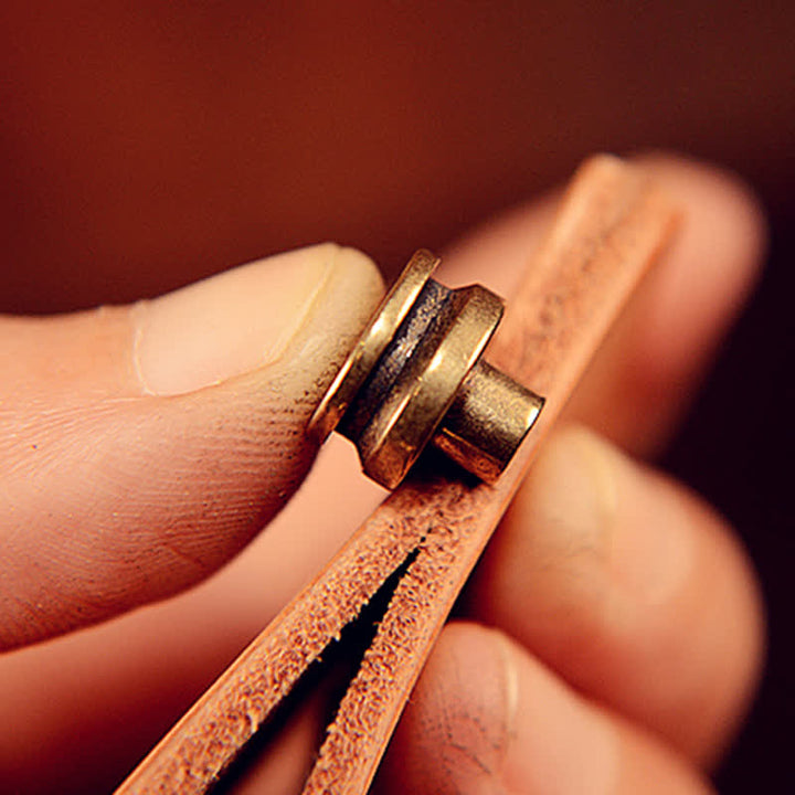 4 tornillos decorativos para cinturón con forma de bala, creativos y personalizados