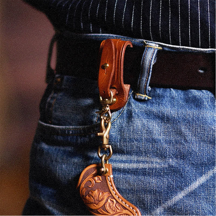 Llavero de cuero para colgar llaves con presilla para cinturón hecho a mano