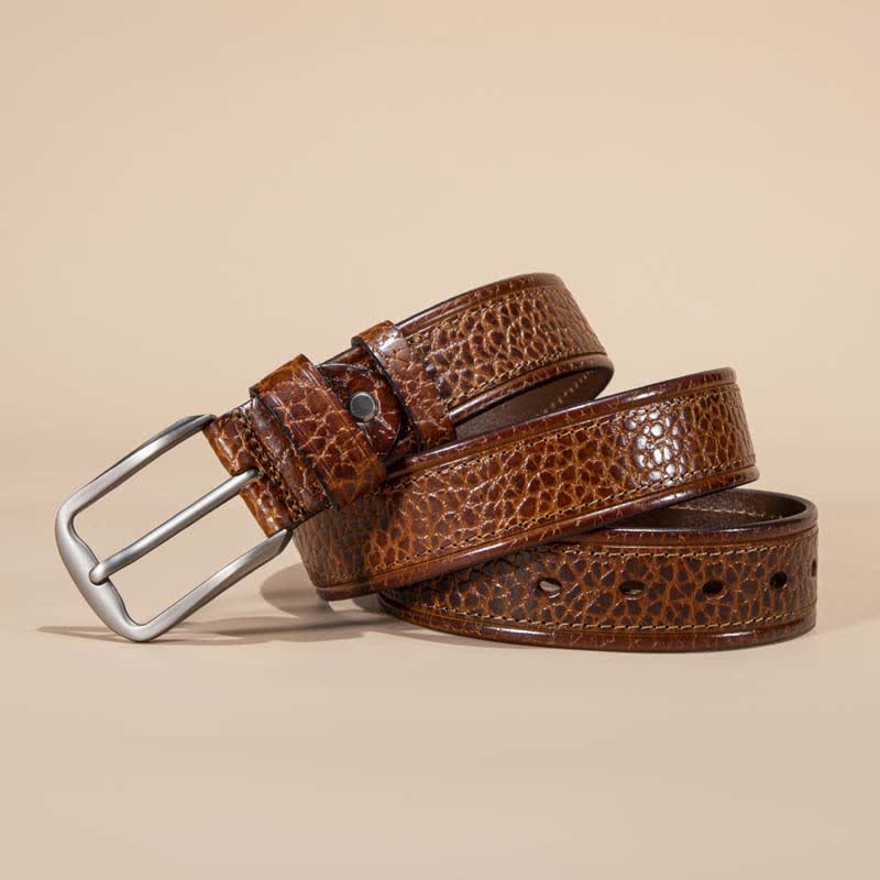 Cinturón de piel de vaca informal con estampado de piel de serpiente y costuras.