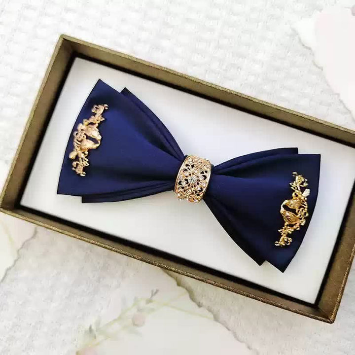 Pajarita de dos capas con ramas de pájaros y metal dorado para hombre