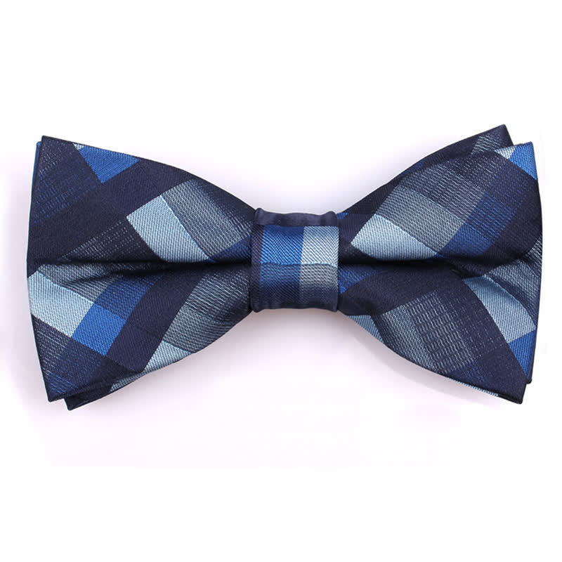 Corbata estrecha informal a cuadros modernos para hombre