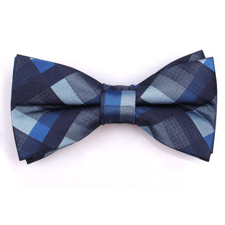 Corbata estrecha informal a cuadros modernos para hombre