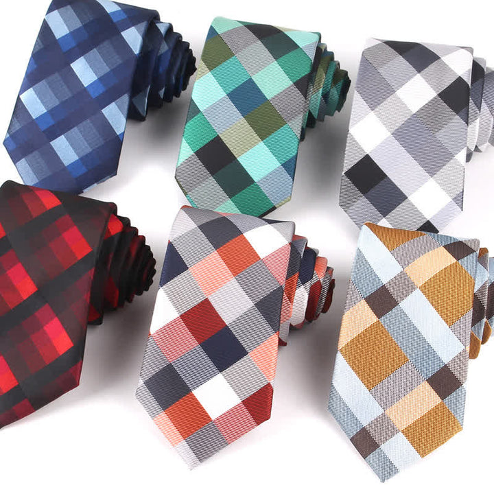 Corbata estrecha informal a cuadros modernos para hombre