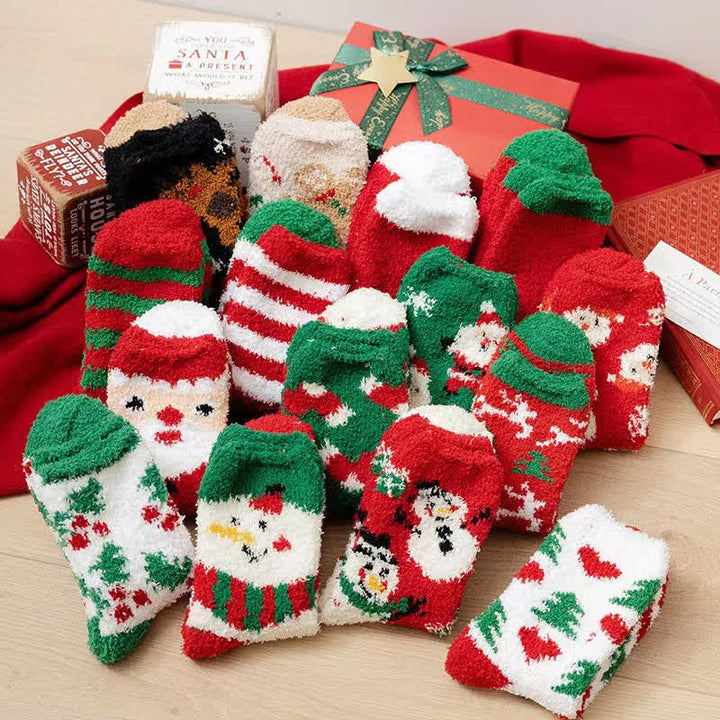 Calcetines navideños de polar coral con diseño de Papá Noel y alce para mujer