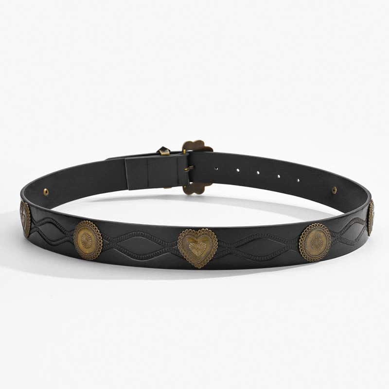 Cinturón de cuero negro con remaches redondos y corazón de bronce antiguo