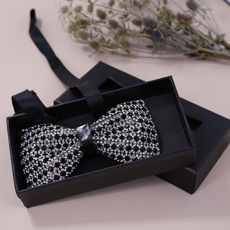 Exquisita pajarita con cristales y diamantes de imitación para hombre