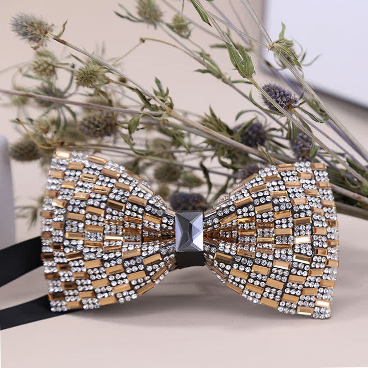 Exquisita pajarita con cristales y diamantes de imitación para hombre