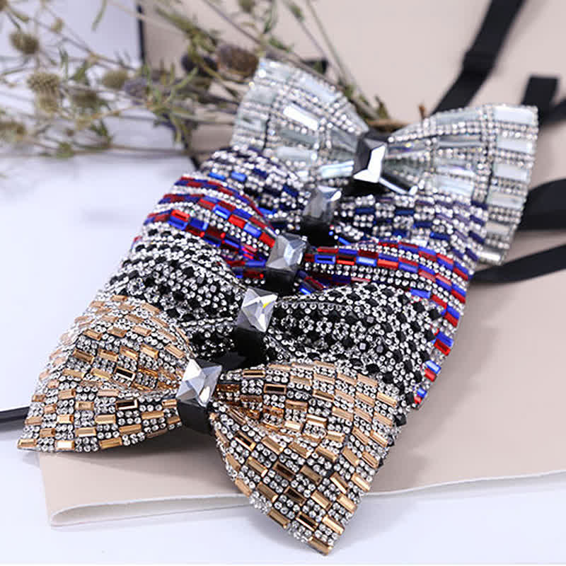 Exquisita pajarita con cristales y diamantes de imitación para hombre