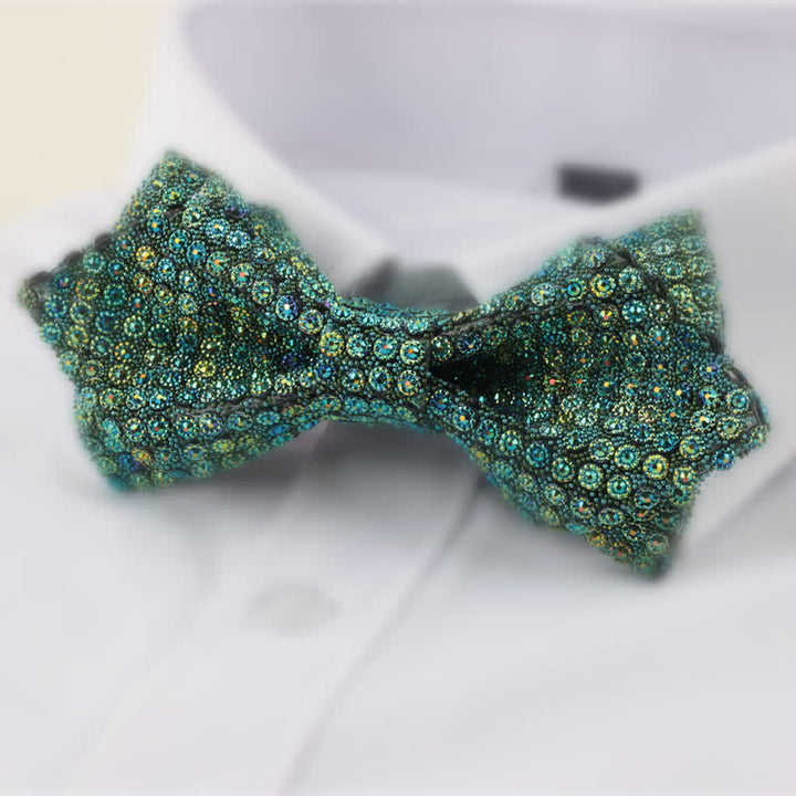 Pajarita de hombre con forma redonda y doble capa de diamantes de imitación en punta