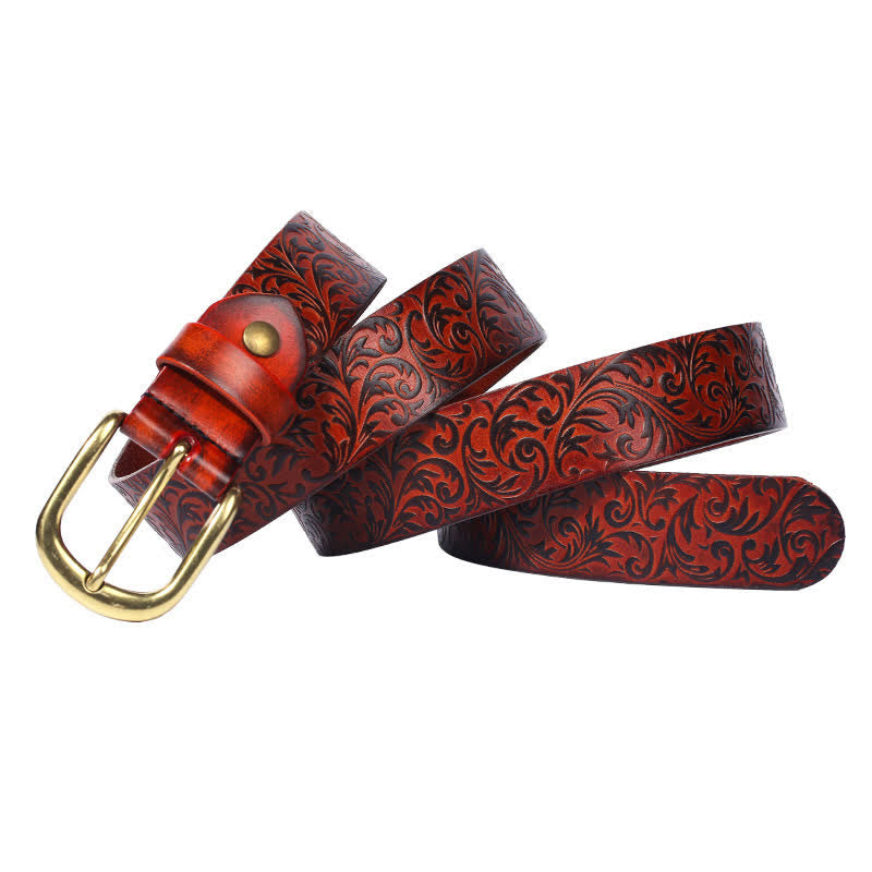 Cinturón clásico de cuero con un hermoso relieve floral.