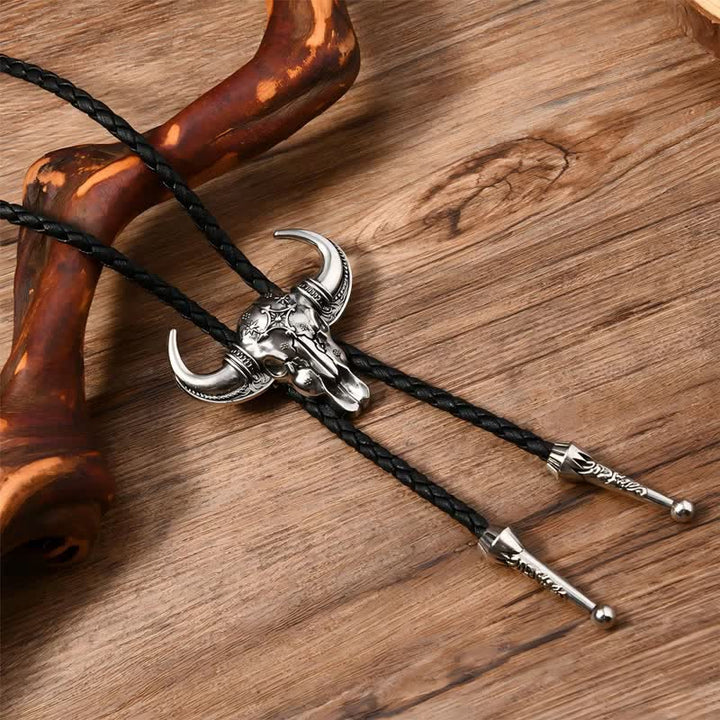 Corbata de bolo con diseño turquesa de estilo occidental con forma de corazón de toro