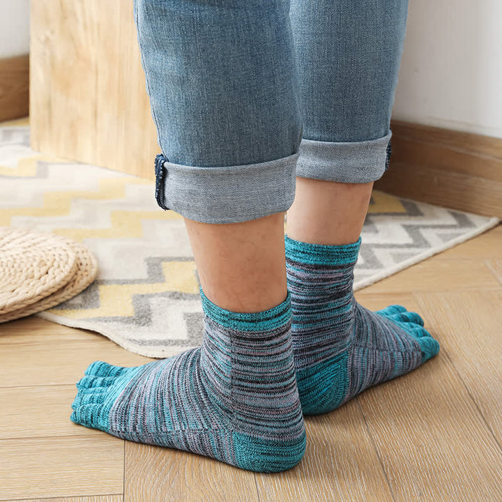 Calcetines de cinco dedos con abertura y diseño étnico vintage a rayas para hombre