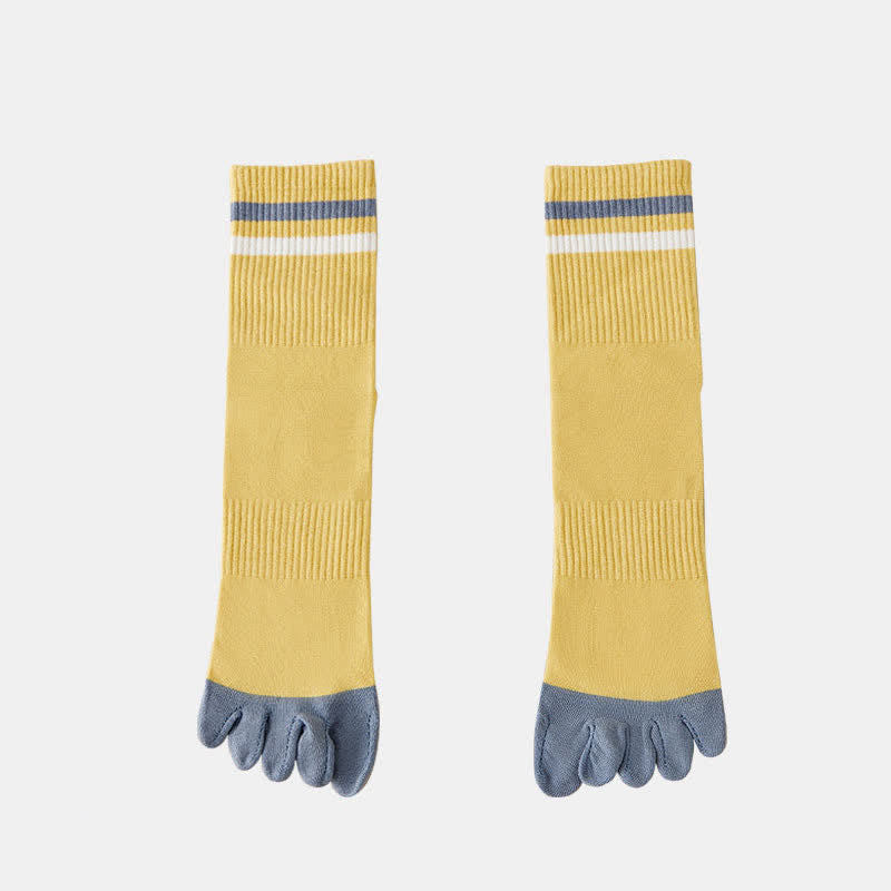 Calcetines de cinco dedos a rayas de colores a juego para hombre