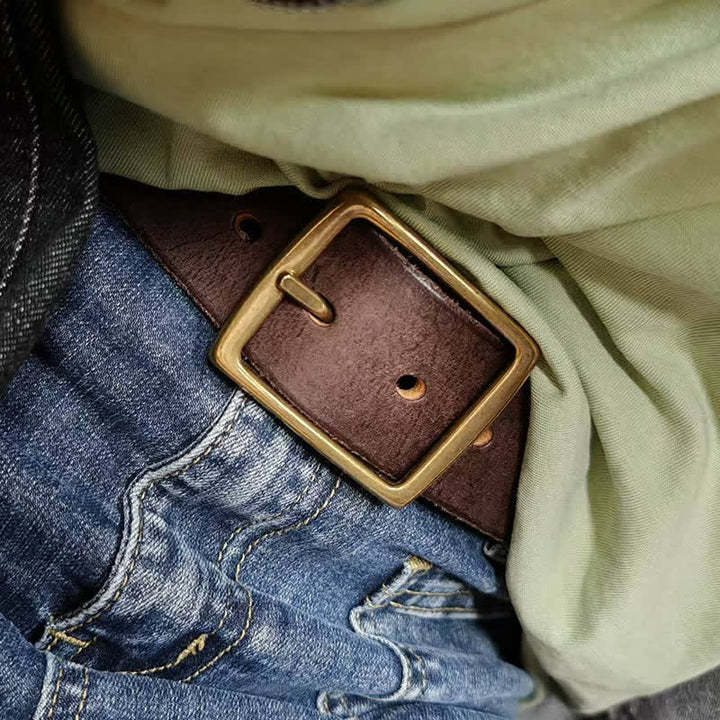 Cinturón informal de cuero desgastado hecho a mano con hebilla de latón