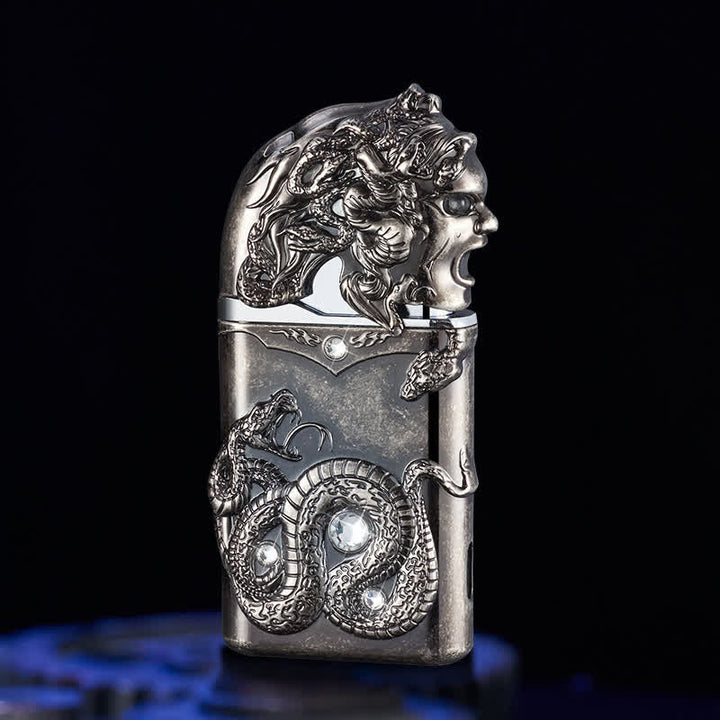 Encendedor de butano recargable con incrustaciones de diamantes de imitación y forma de serpiente