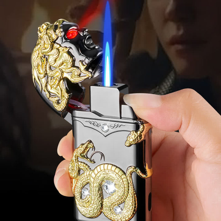 Encendedor de butano recargable con incrustaciones de diamantes de imitación y forma de serpiente